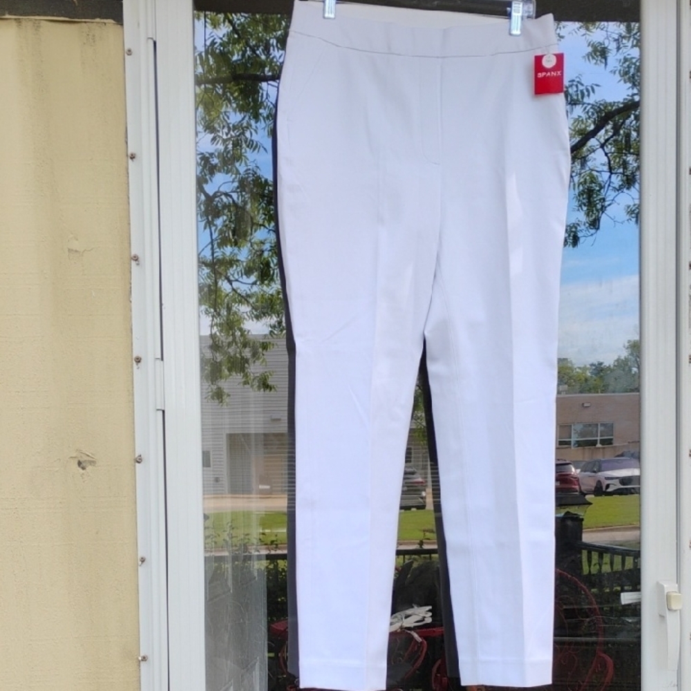 šØB2G1 New SPANX White Skinny Leg Pants